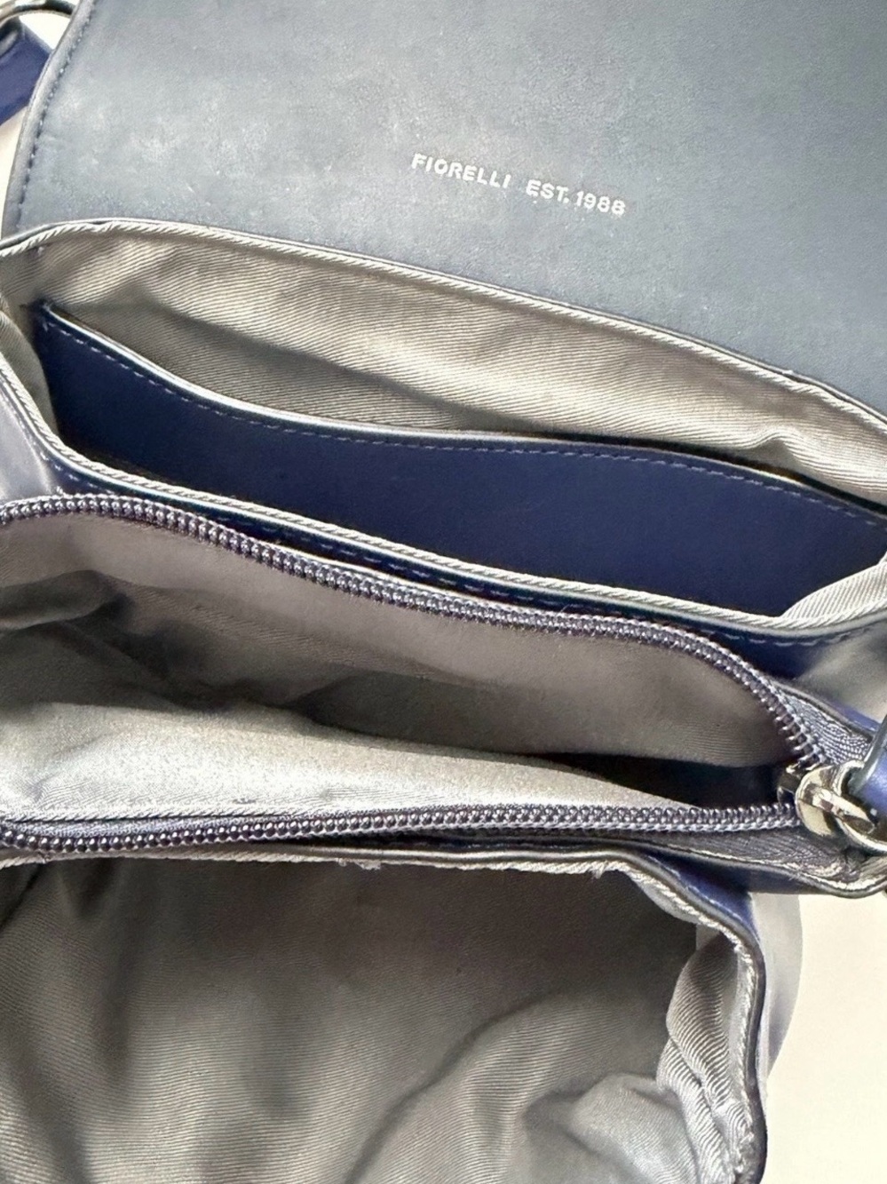 Fiorelli Blue Shoulder Bag Chain Strap Logo Accent Matte Gunmetal Hardware Women - Picture 3 of 6